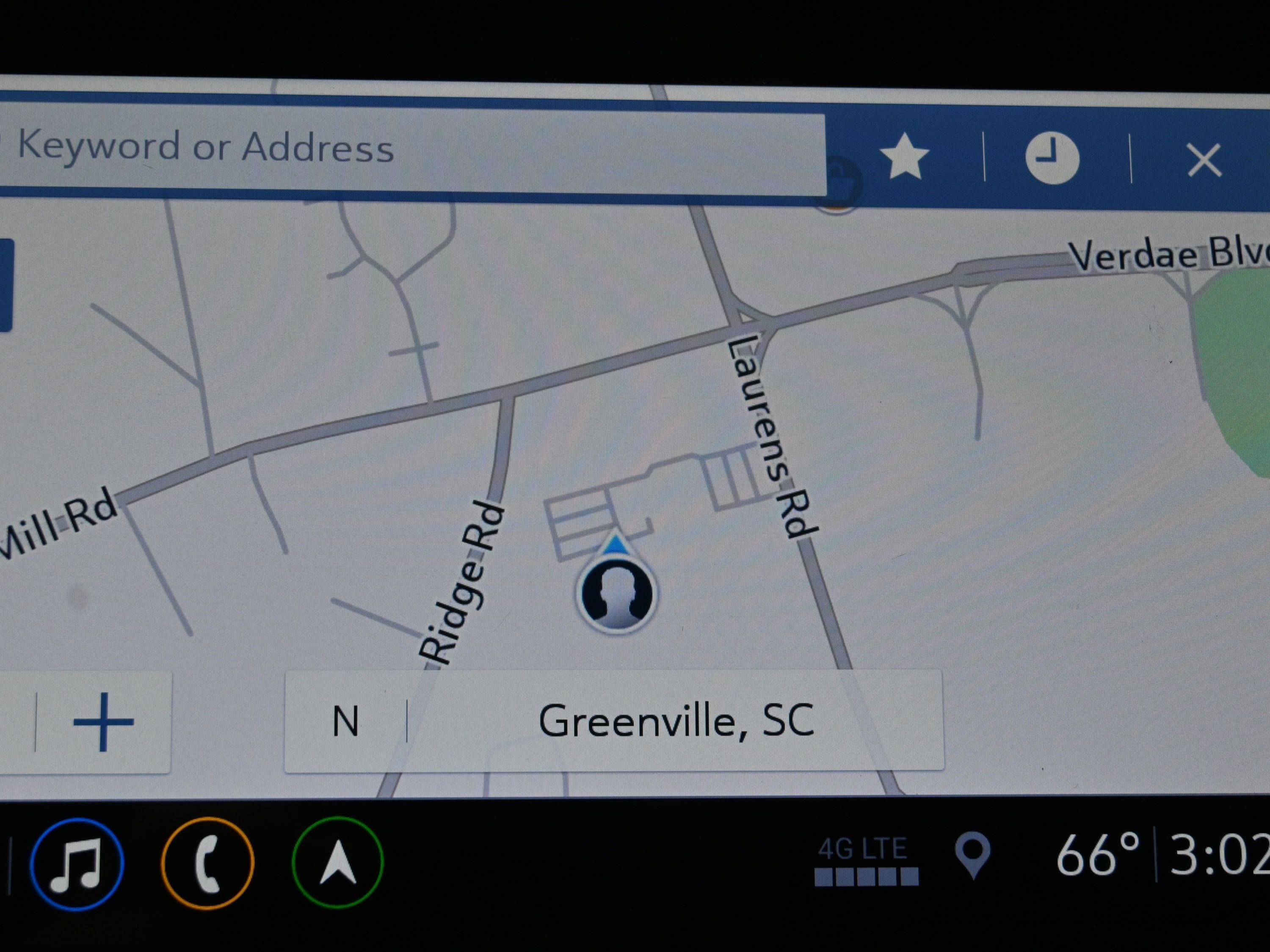 Used 2019 Chevrolet Equinox LT w/ Sun & Navigation Package image 18