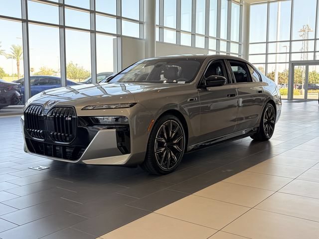 New 2026 BMW i7 M70 w/ Executive Package