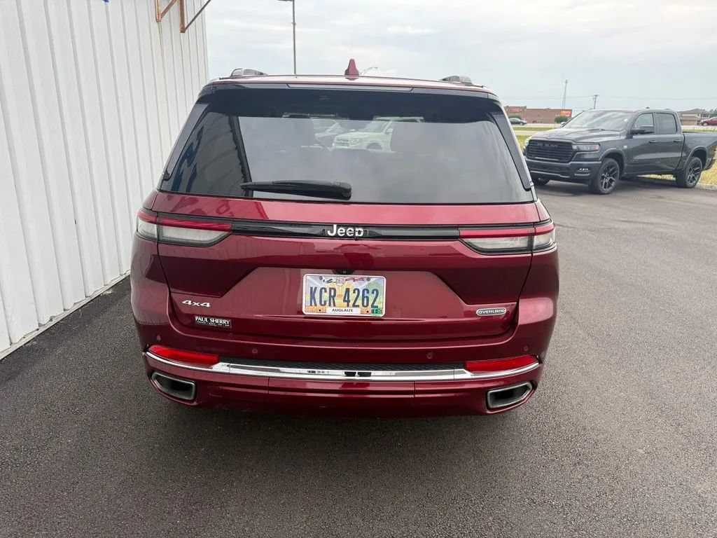 Used 2022 Jeep Grand Cherokee Overland AWD/4WD image 7