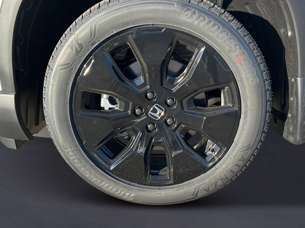 New 2026 Honda Pilot Black Edition image 9