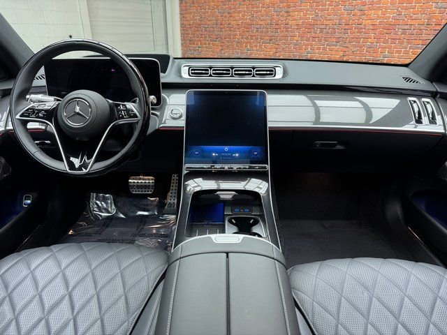 New 2025 Mercedes-Benz S 580 4MATIC Sedan image 10