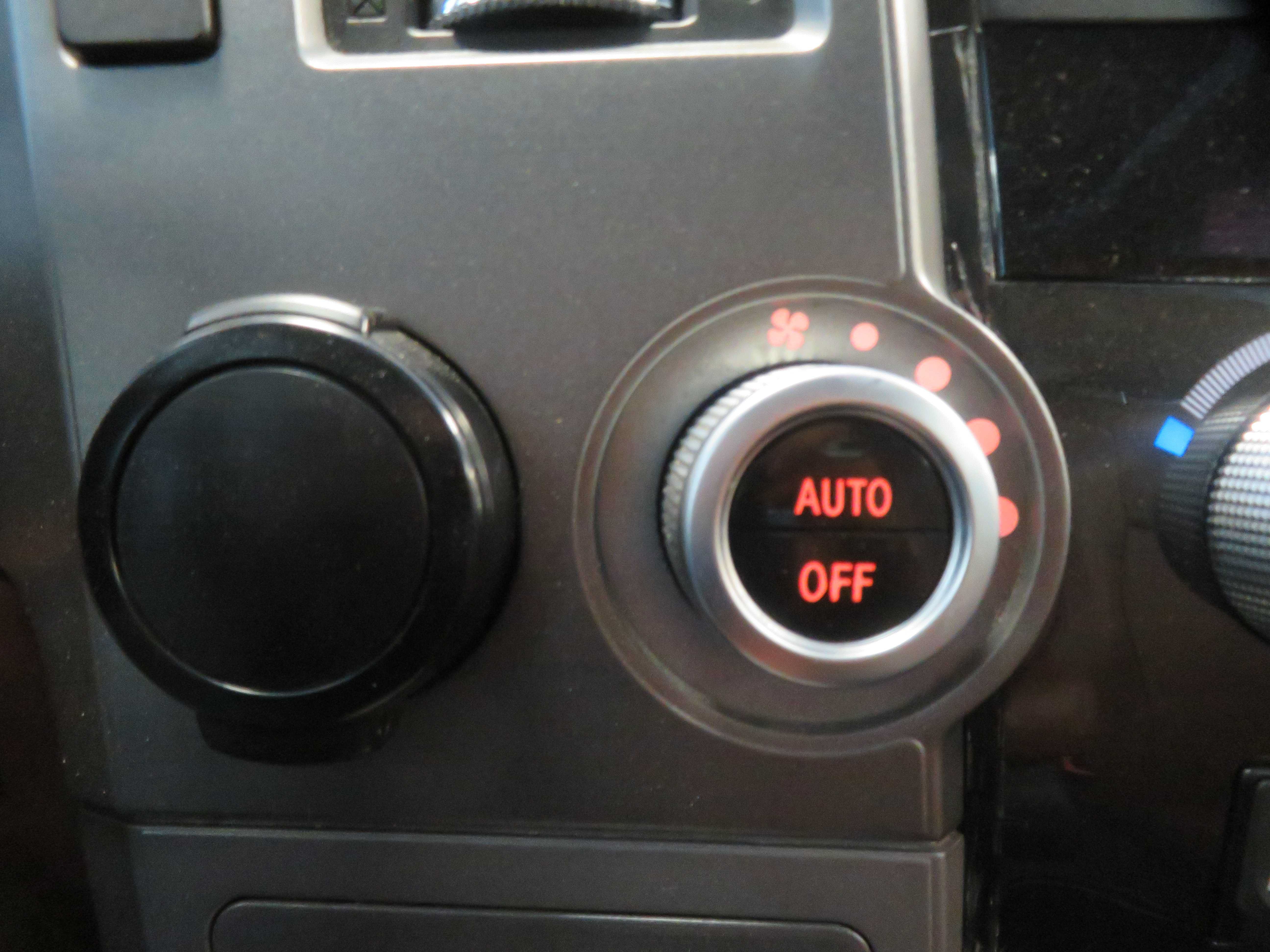 Used 2017 Toyota Sequoia Platinum RWD image 47