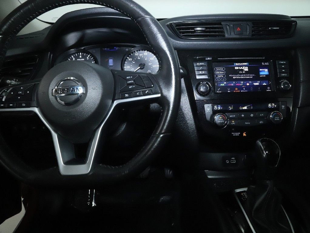 Used 2019 Nissan Rogue SV image 29