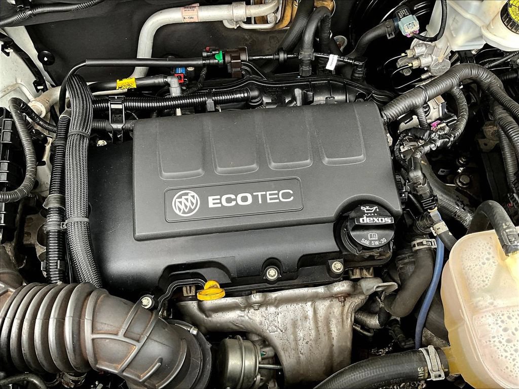 Used 2020 Buick Encore Preferred FWD image 30