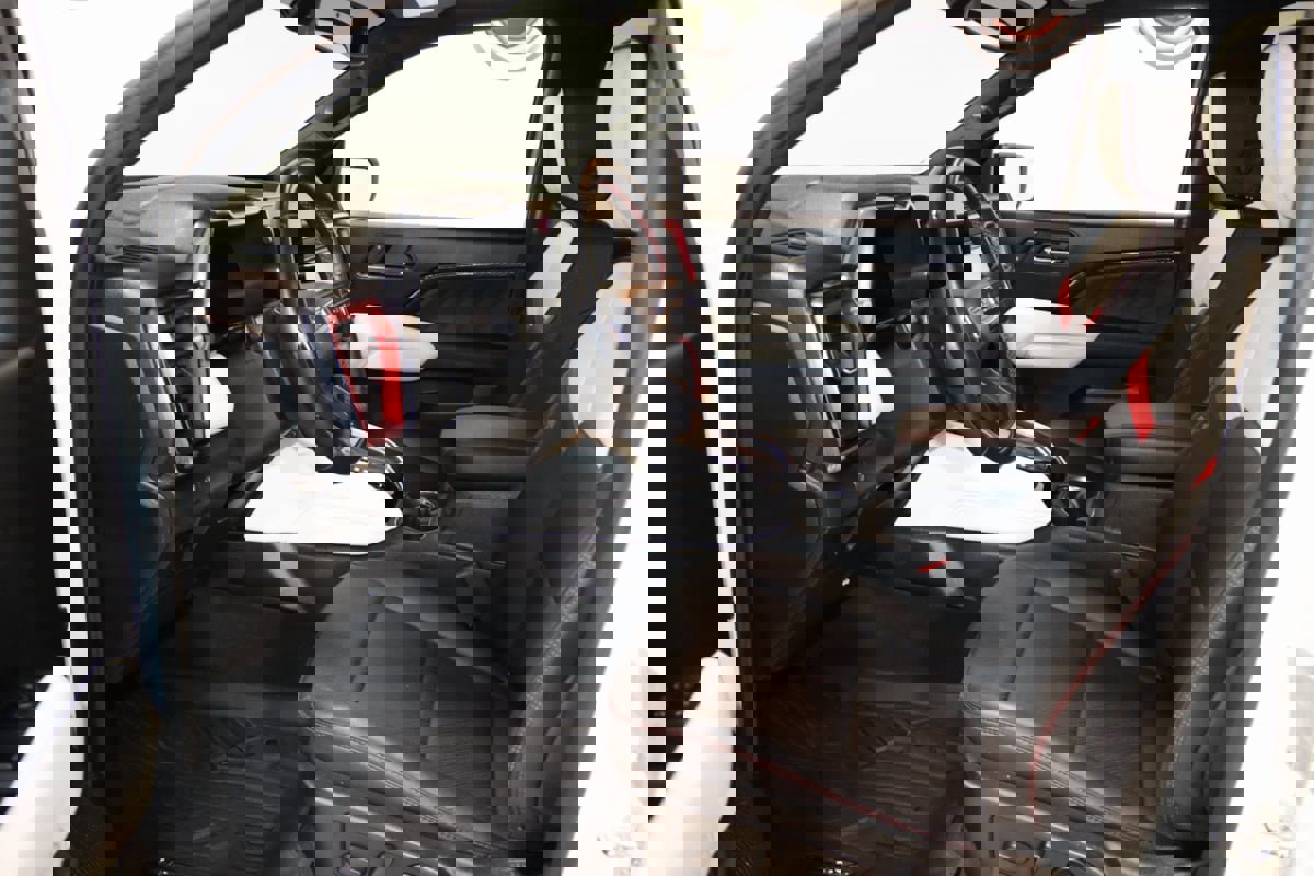 Used 2023 GMC Canyon AT4X image 35