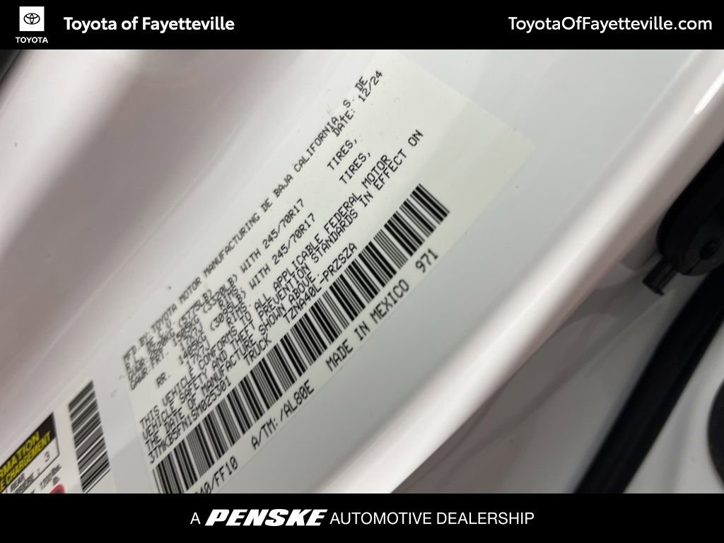 Certified 2025 Toyota Tacoma SR5 image 33