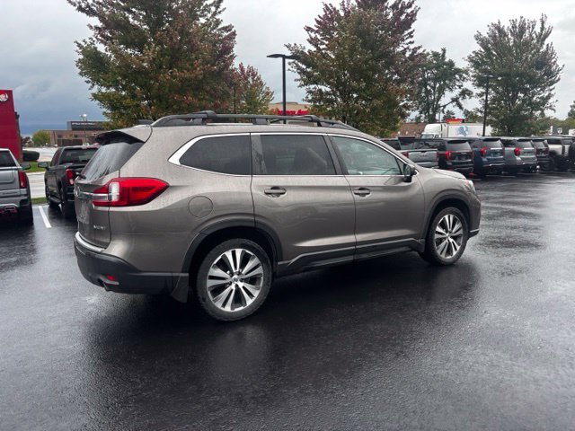 Used 2021 Subaru Ascent Premium w/ Sport Package AWD/4WD image 5