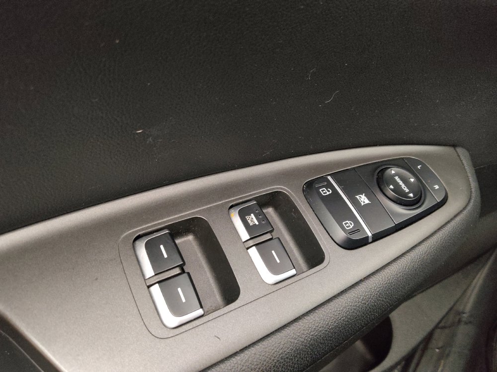 Used 2017 Kia Optima LX w/ Option Group 014 FWD image 27