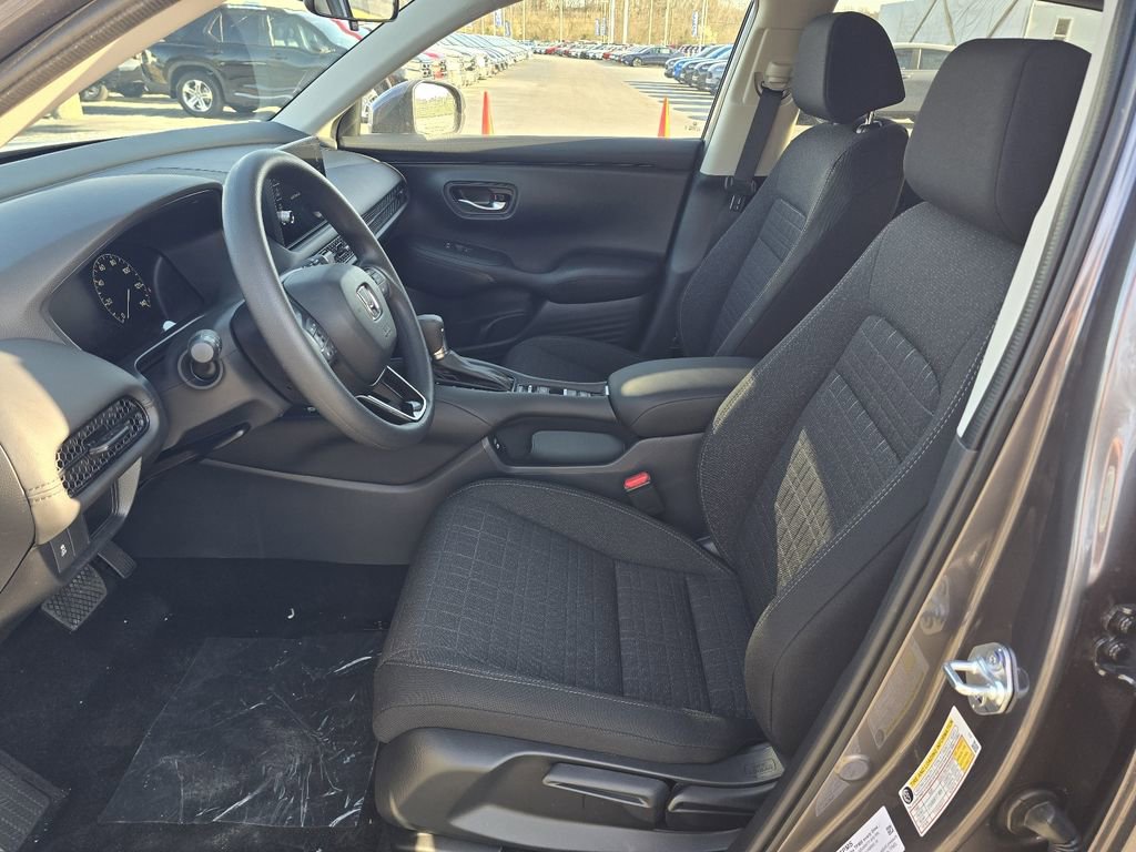 New 2026 Honda HR-V LX image 12