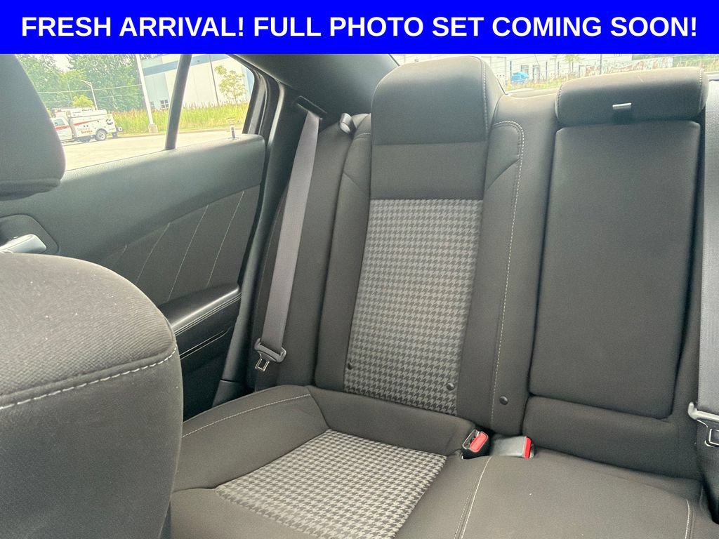 Used 2023 Dodge Charger R/T w/ Performance Handling Group RWD image 19