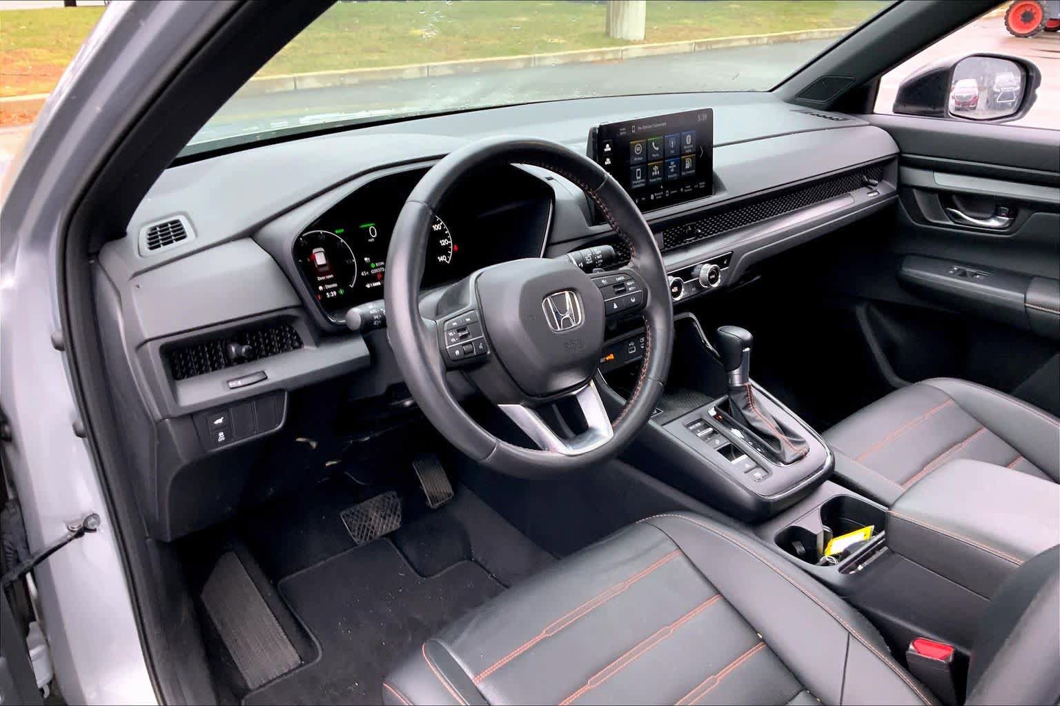 Used 2025 Honda CR-V Sport-L image 18
