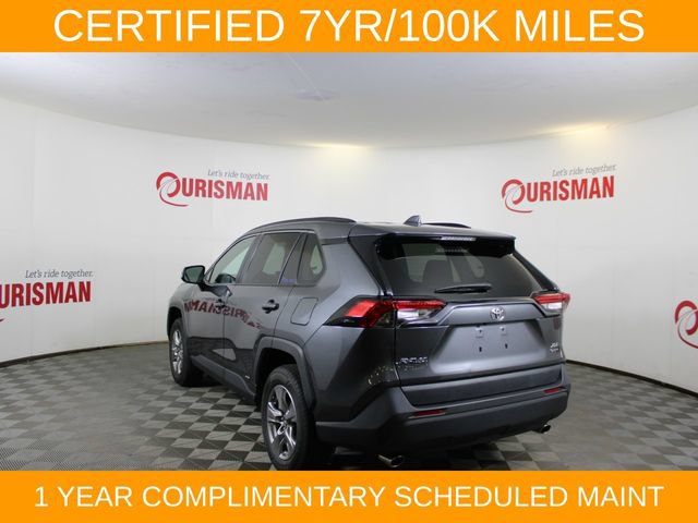 Used 2025 Toyota RAV4 XLE AWD/4WD image 4