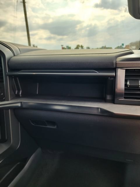 Used 2024 Ford F150 Lariat w/ Equipment Group 502A High image 24