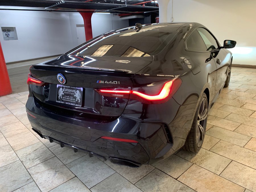 Used 2023 BMW 440i xDrive Coupe w/ Premium Package image 7