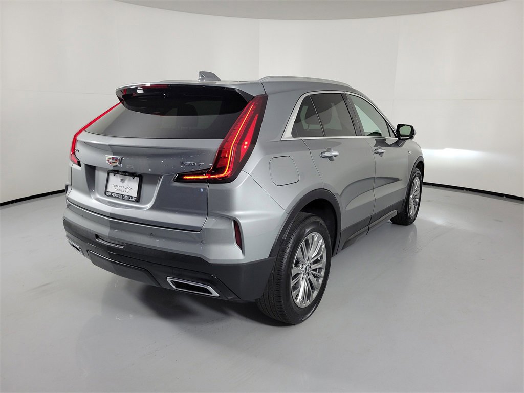 Certified 2025 Cadillac XT4 Premium Luxury image 4