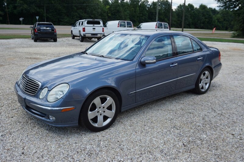 Used 2004 Mercedes-Benz E 500 4MATIC Sedan image 6