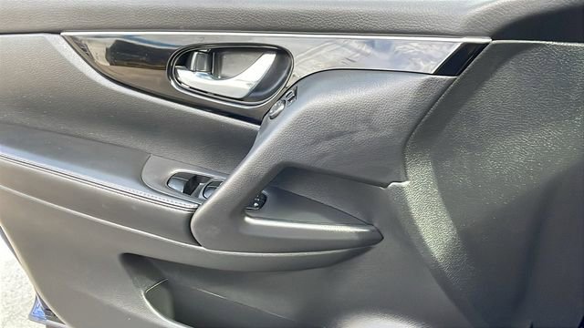 Used 2017 Nissan Rogue Sport SL image 27