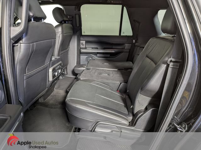 Used 2018 Ford Expedition Max XLT w/ Equipment Group 202A AWD/4WD image 38