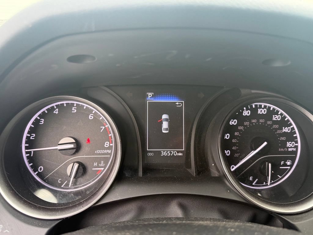 Used 2024 Toyota Camry SE FWD image 13