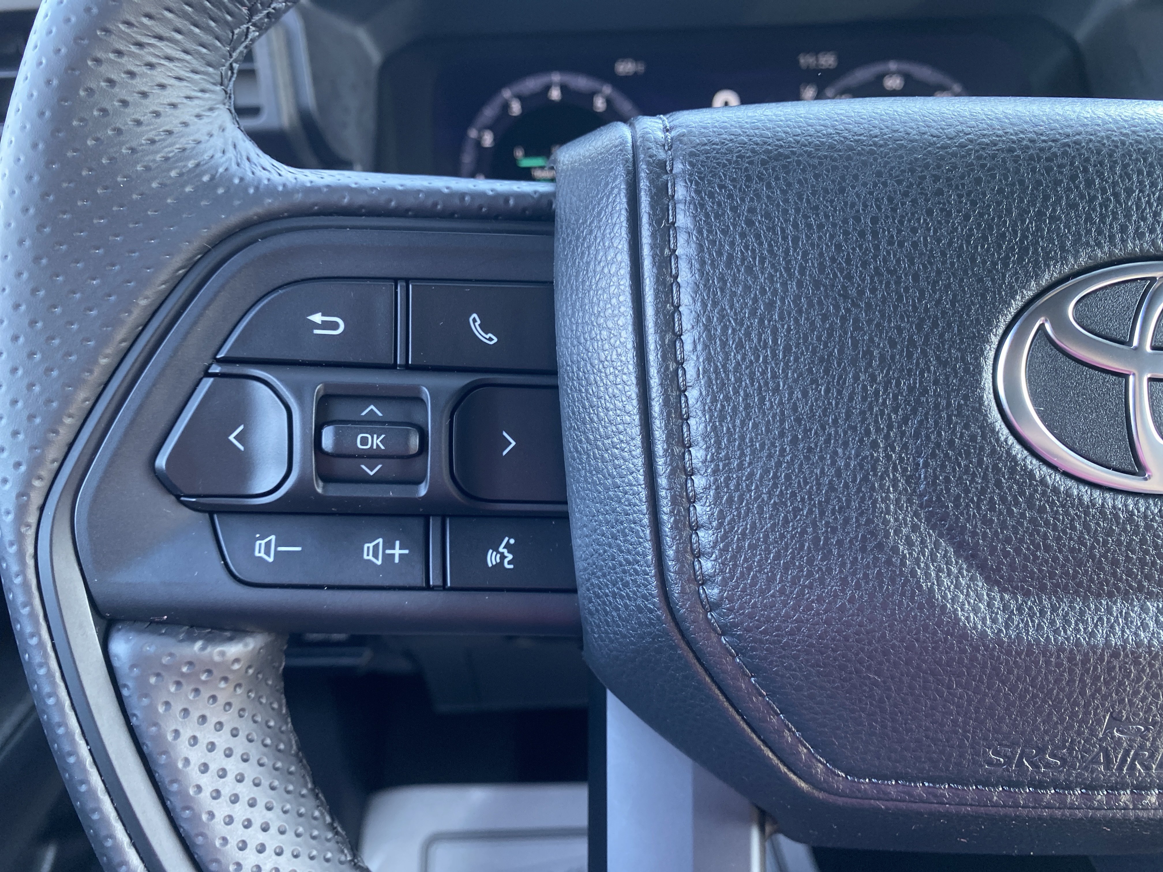 Used 2025 Toyota 4Runner TRD Pro AWD/4WD image 17