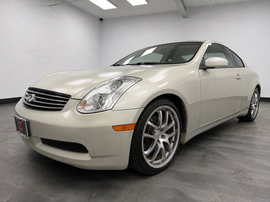 Used 2005 INFINITI G35 Sedan w/ (P01) Premium Pkg RWD image 2