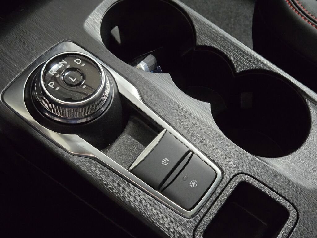 New 2025 Ford Escape ST-Line w/ Tech Pack #1 image 27