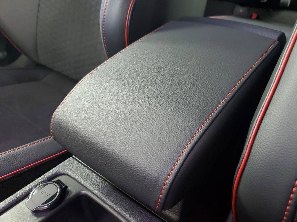 New 2025 Volkswagen GTI SE FWD image 20