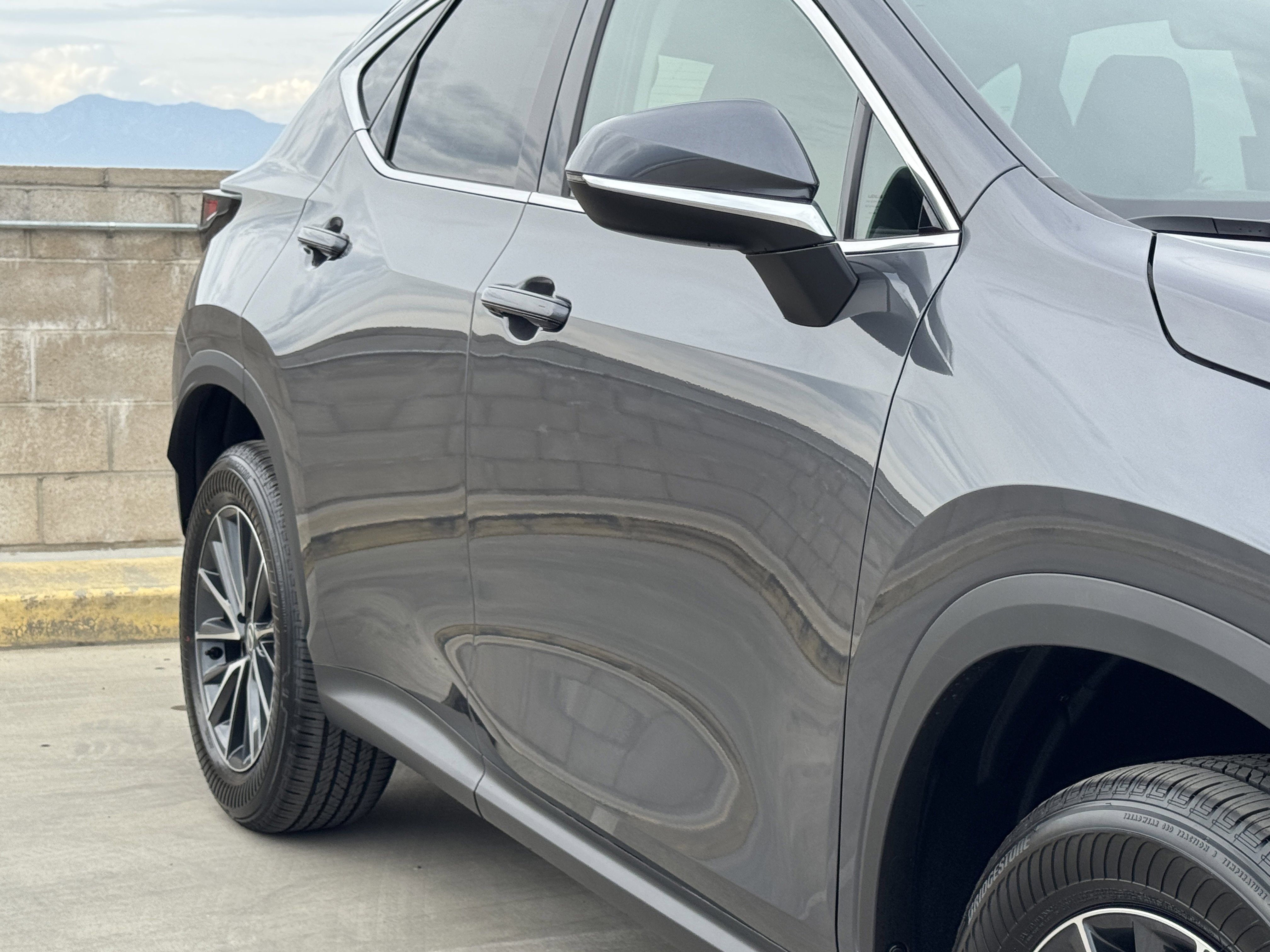 New 2026 Lexus NX 350 AWD image 5