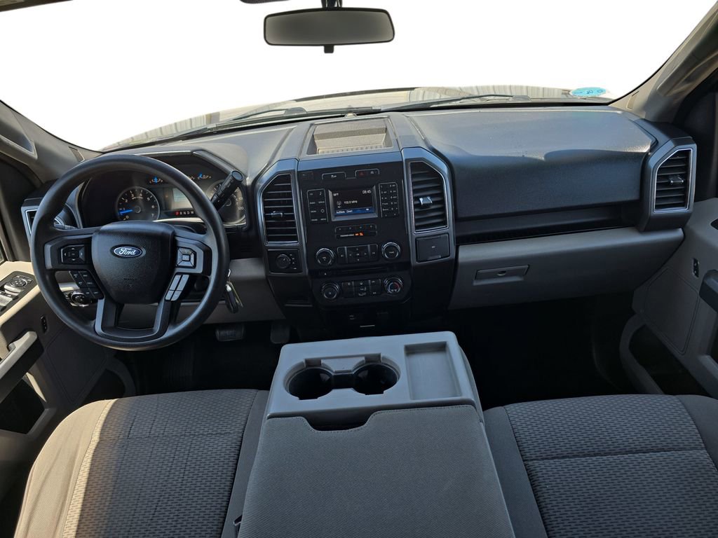 Used 2017 Ford F150 XLT AWD/4WD image 9