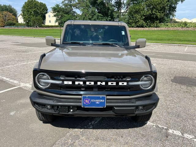 Used 2025 Ford Bronco Outer Banks AWD/4WD image 3