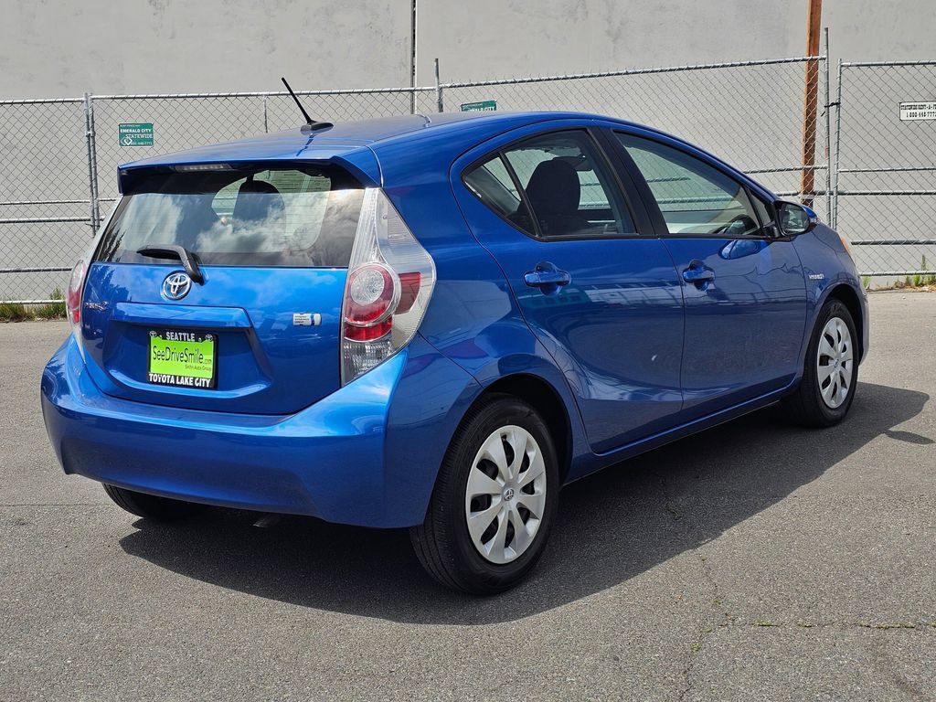 Used 2012 Toyota Prius C Three FWD image 7