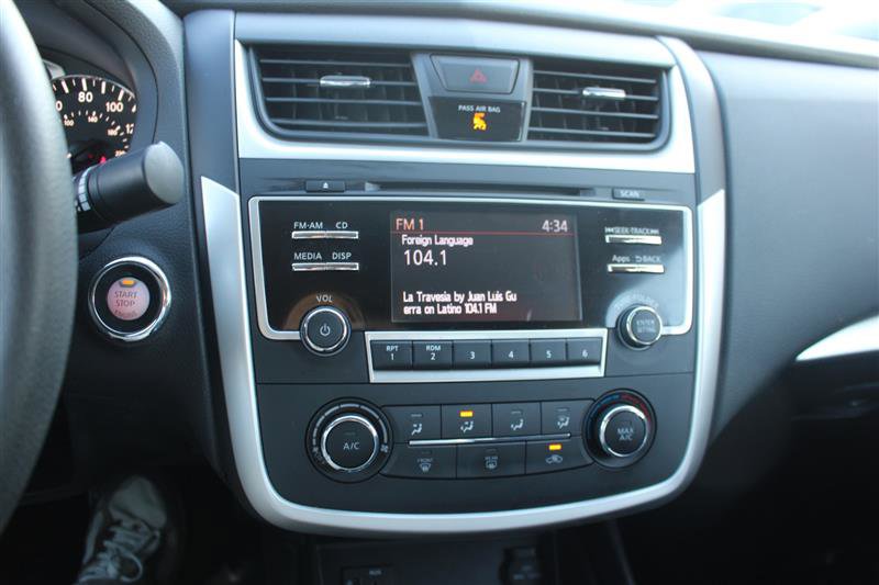 Used 2016 Nissan Altima 2.5 S w/ Power Driver Seat Package image 16
