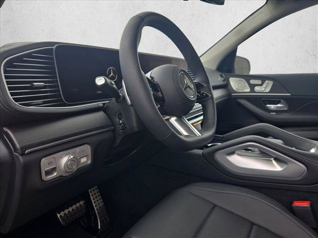 Certified 2026 Mercedes-Benz GLS 450 4MATIC image 3
