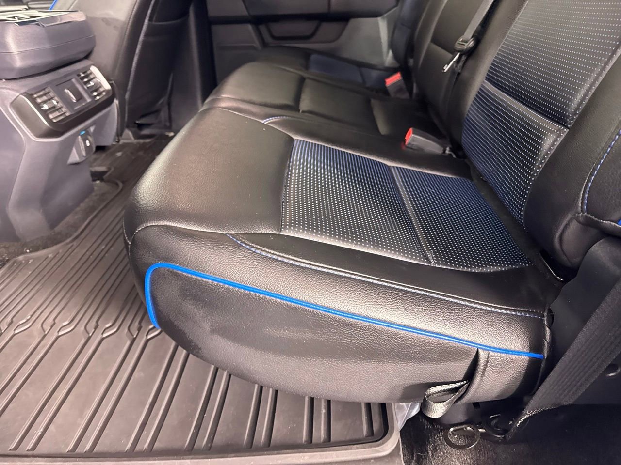 Used 2021 Ford F150 XL image 24