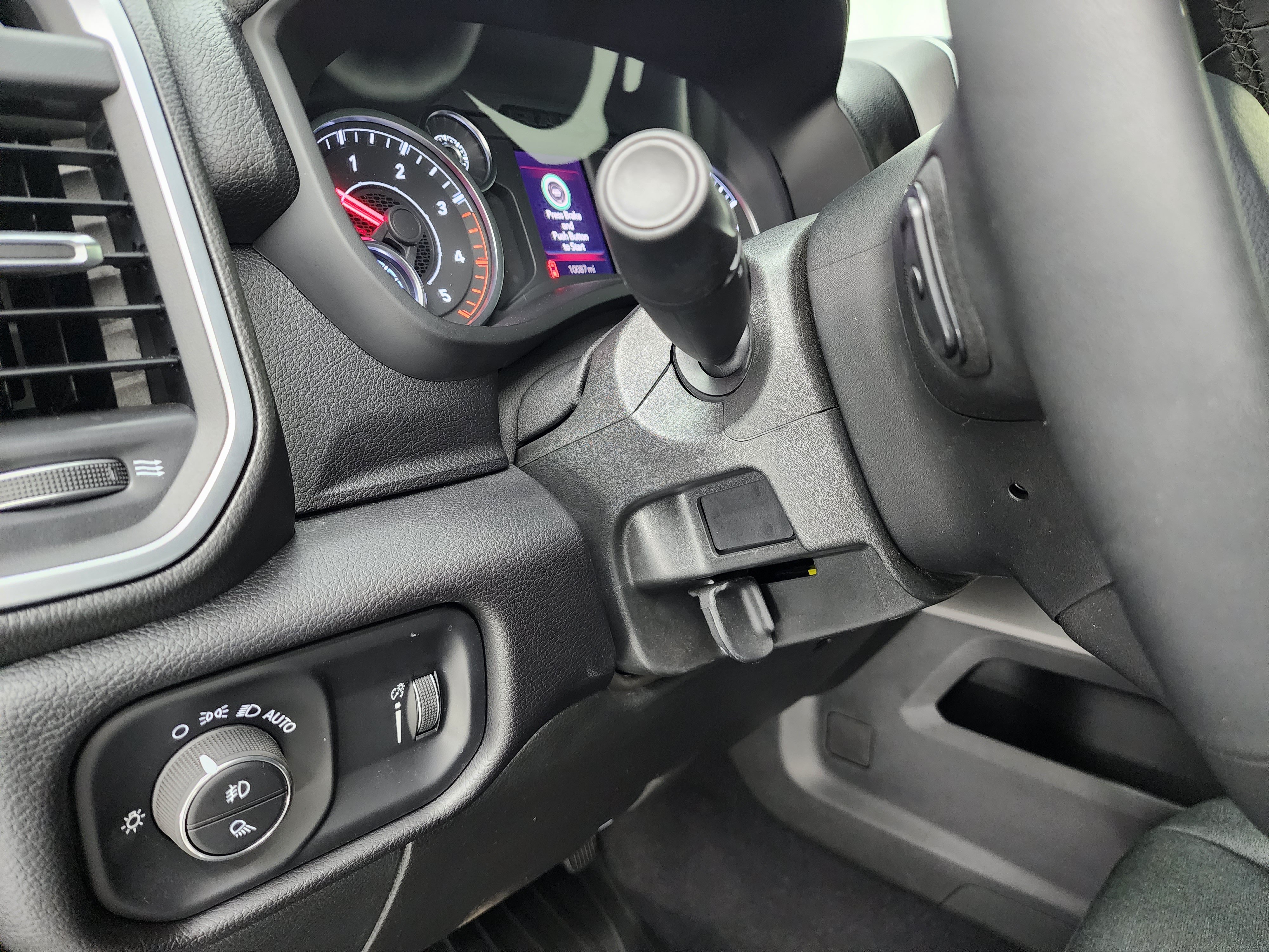 Used 2025 RAM 2500 Lone Star AWD/4WD image 43