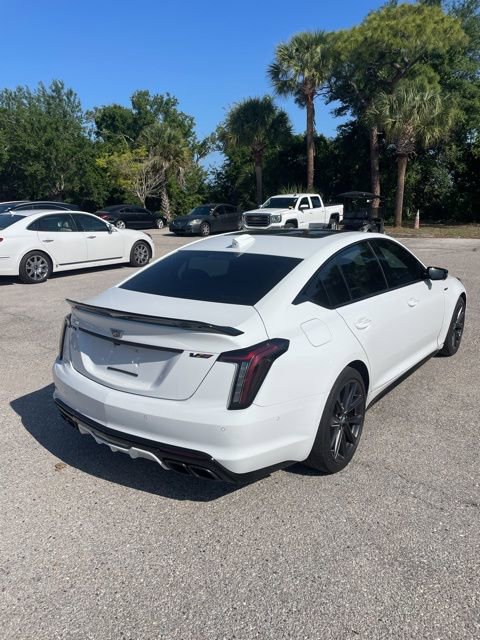 Used 2025 Cadillac CT5 V RWD image 4