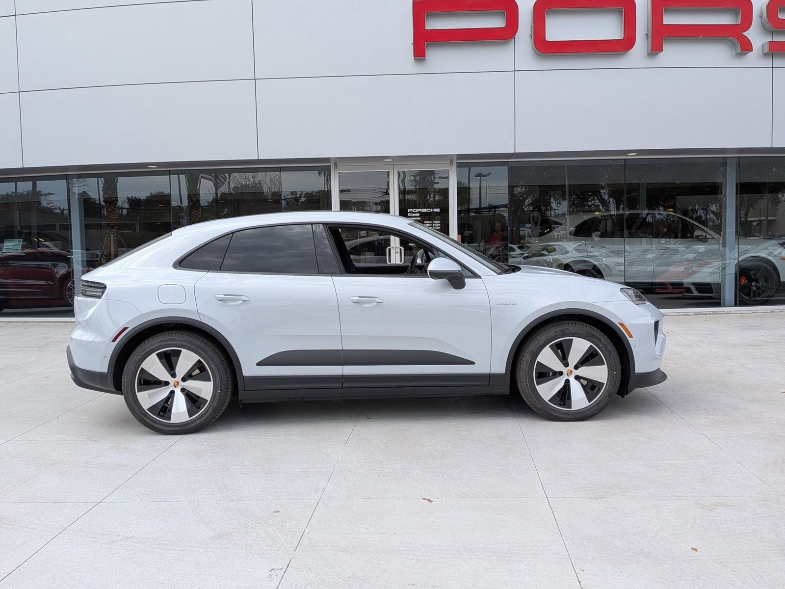 New 2026 Porsche Macan Electric image 8