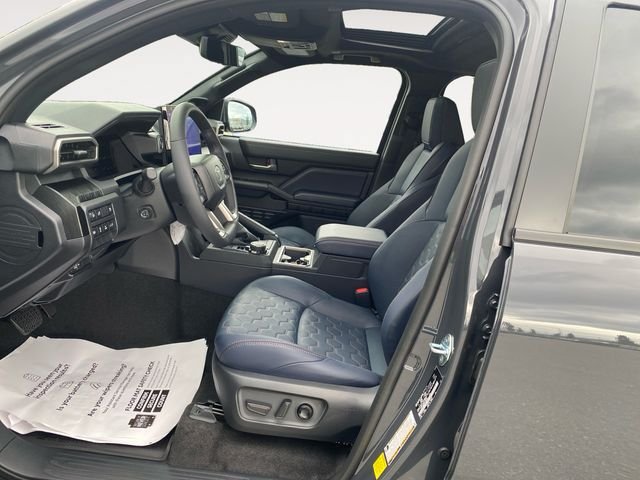 New 2026 Toyota 4Runner Platinum AWD/4WD image 11