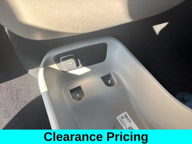 Used 2023 Chrysler Voyager LX FWD image 25