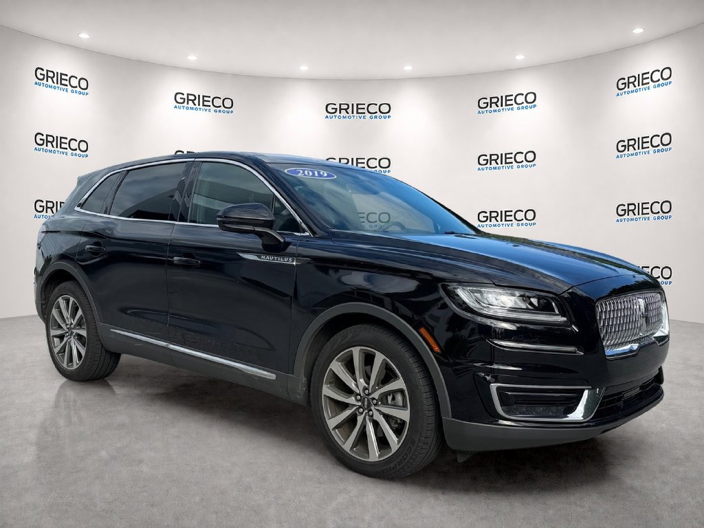 Used 2019 Lincoln Nautilus Select AWD/4WD image 1