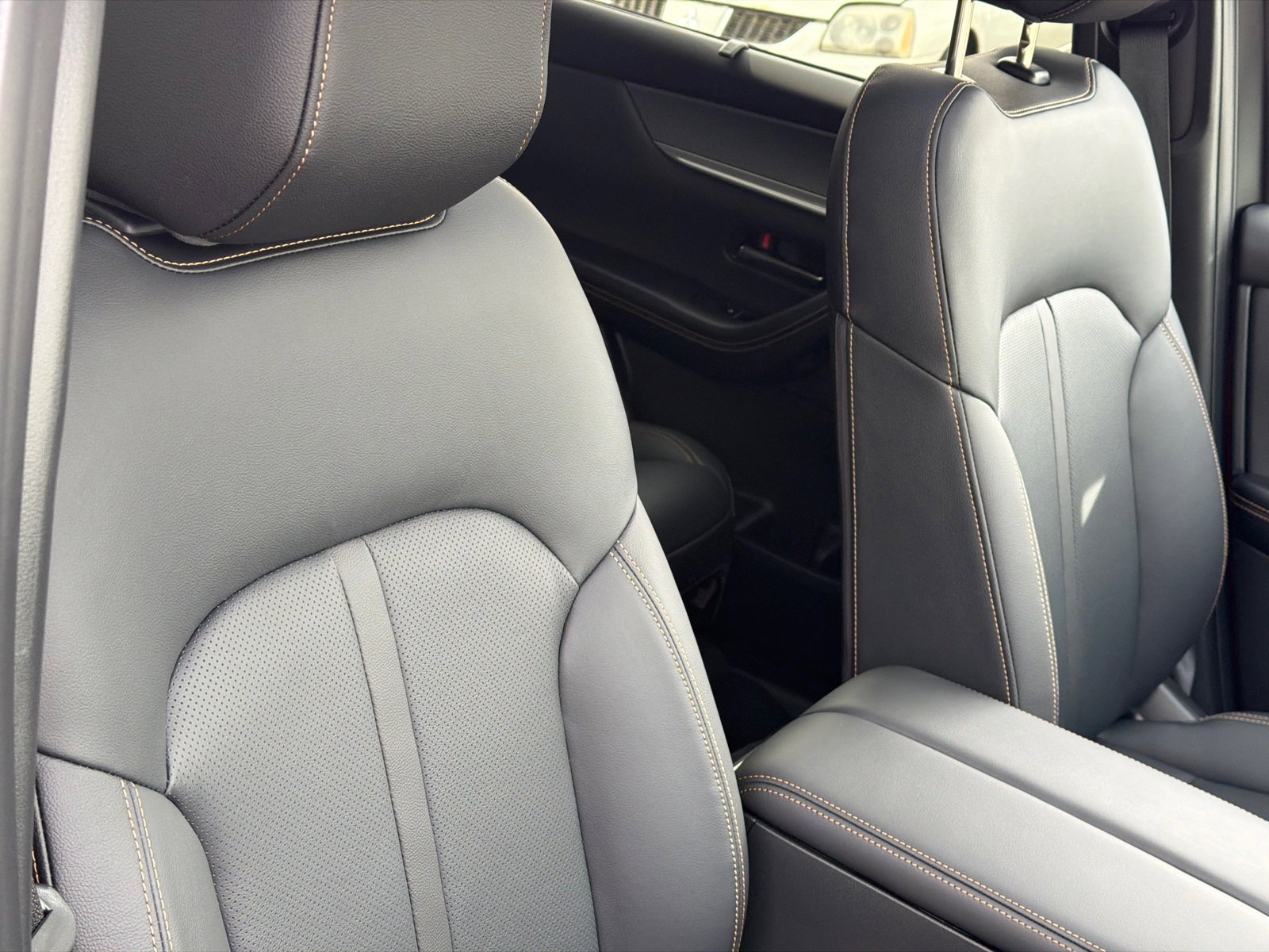 New 2026 MAZDA CX-90 Plug-In Hybrid w/ Preferred image 10