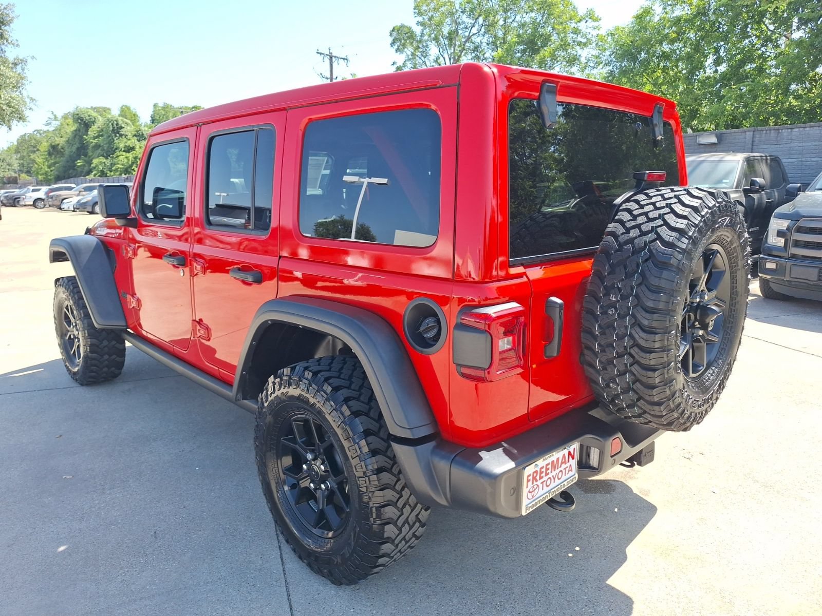 Used 2024 Jeep Wrangler Unlimited Sport AWD/4WD image 4