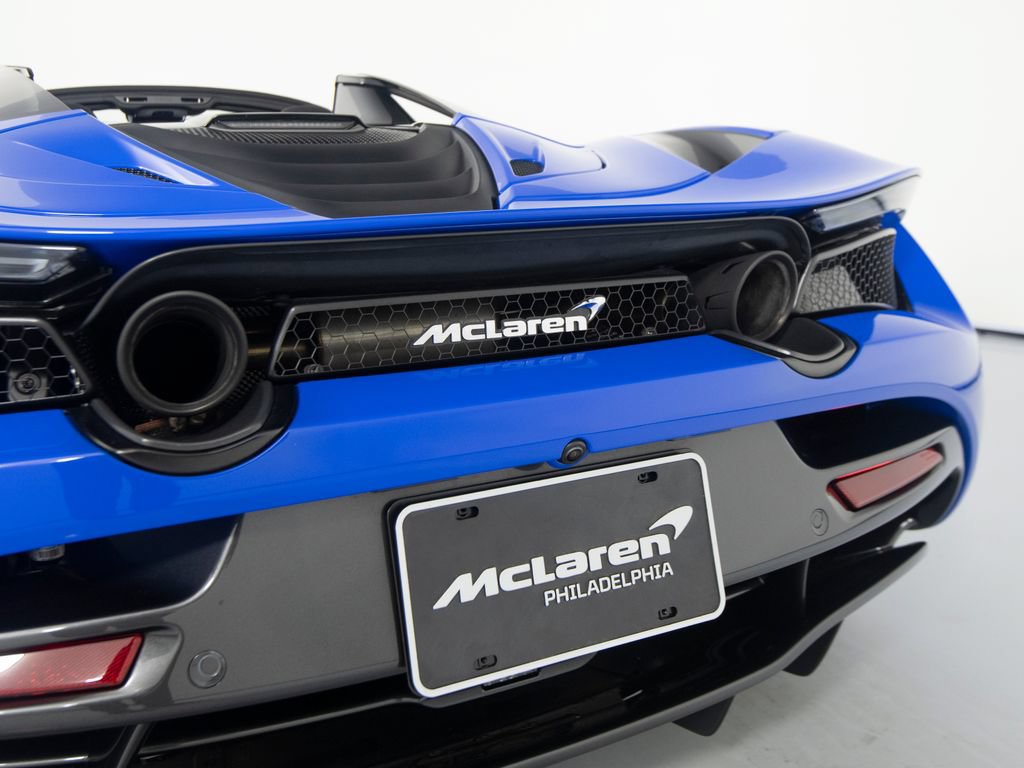 Used 2020 McLaren 720S Spider RWD image 41