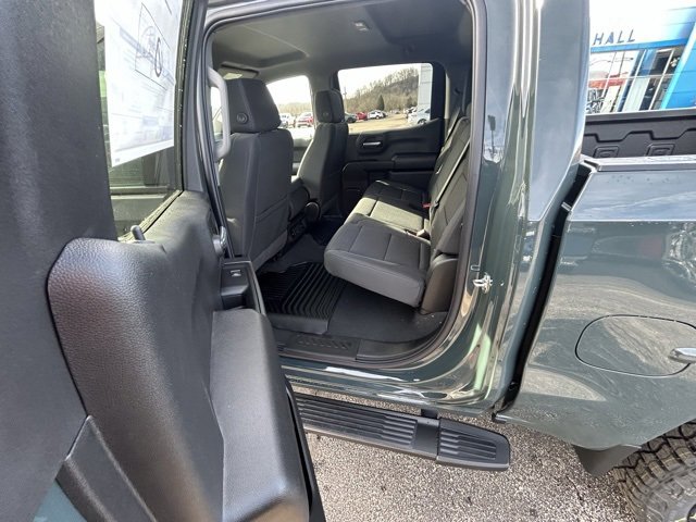 New 2026 Chevrolet Silverado 1500 Custom Trail Boss w/ Dark Appearance Package image 11