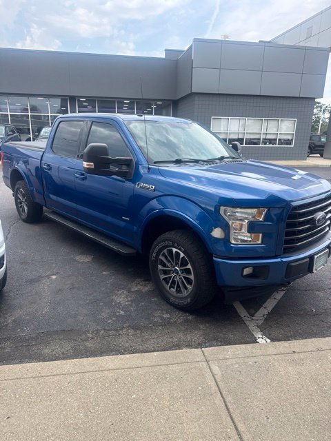 Used 2017 Ford F150 XLT w/ Equipment Group 302A Luxury AWD/4WD image 5