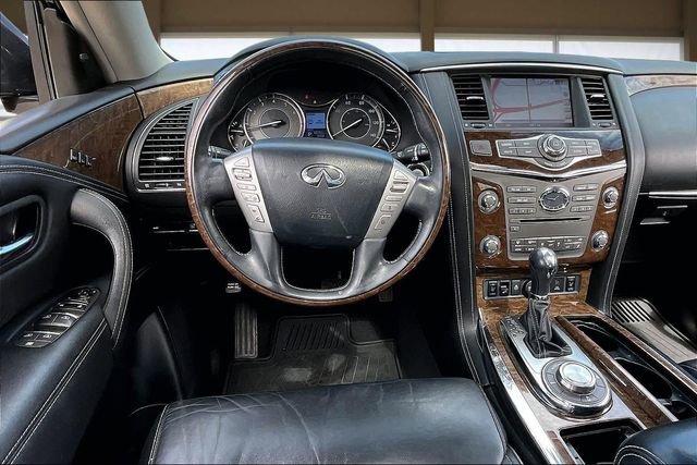Used 2017 INFINITI QX80 4WD w/ Driver Assistance Package image 5