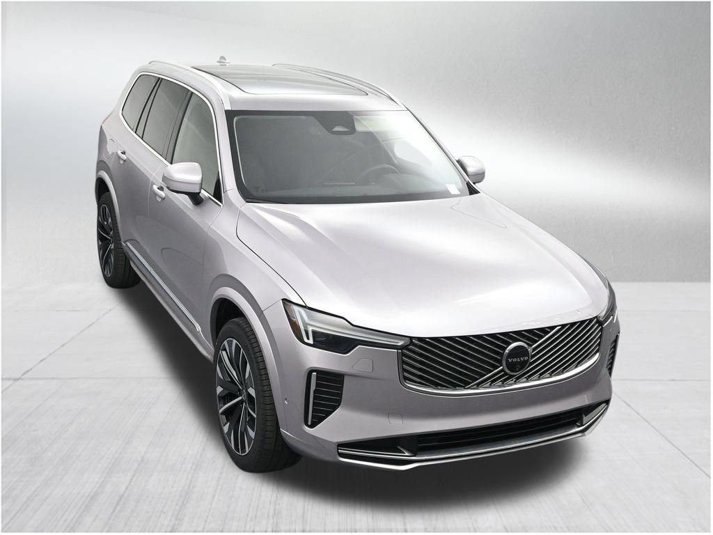 New 2026 Volvo XC90 B5 Plus AWD/4WD image 20
