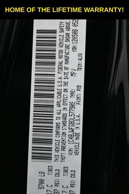 Used 2013 Jeep Wrangler Unlimited Rubicon w/ Connectivity Group AWD/4WD image 57