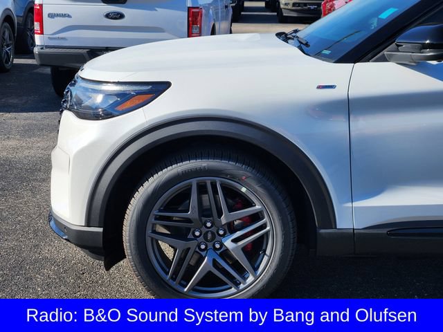New 2026 Ford Explorer ST-Line w/ ST-Line Street Pack RWD image 9