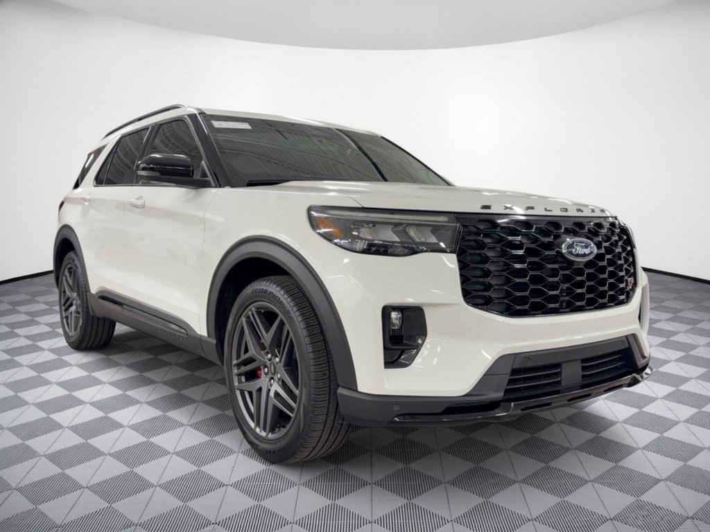 Used 2025 Ford Explorer ST AWD/4WD image 7